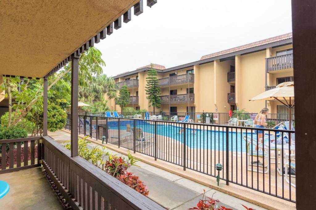 Tiki 125, South Padre Island