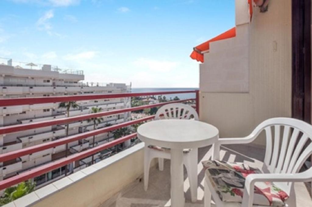 Olimpia 3, Playa de las Americas