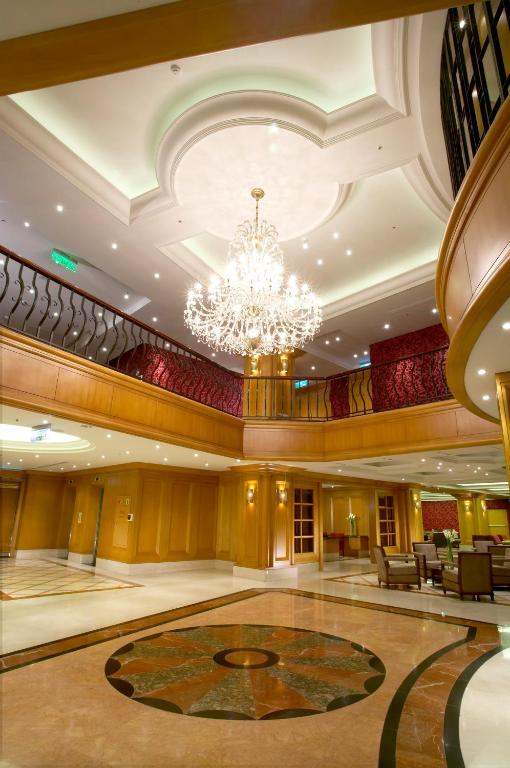 シティ スイーツ ゲートウェイ ホテル (City Suites - Gateway Hotel)