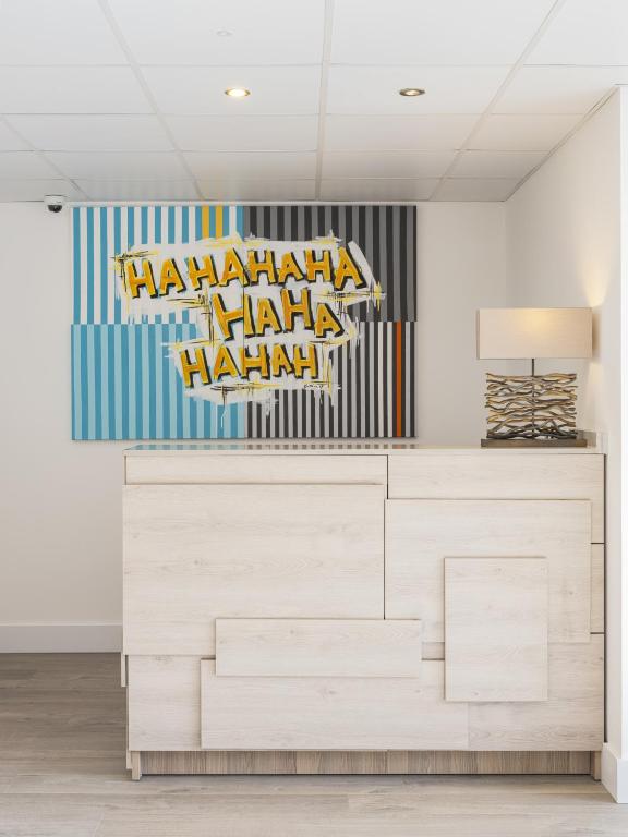 Lobby, Q Square by Supercity Aparthotels in Brighton and Hove