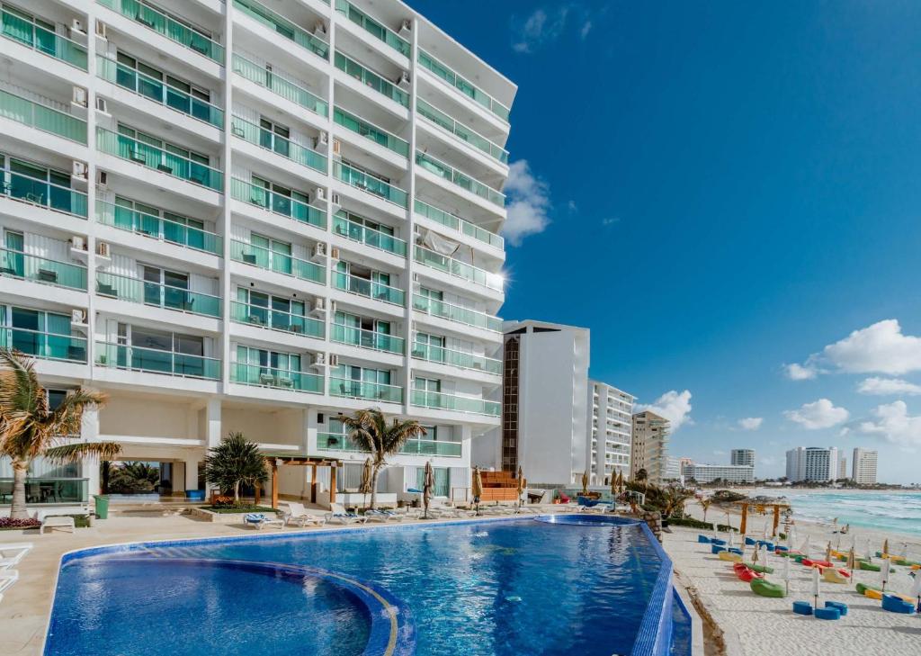 Ocean Dream Cancun by GuruHotel - 3