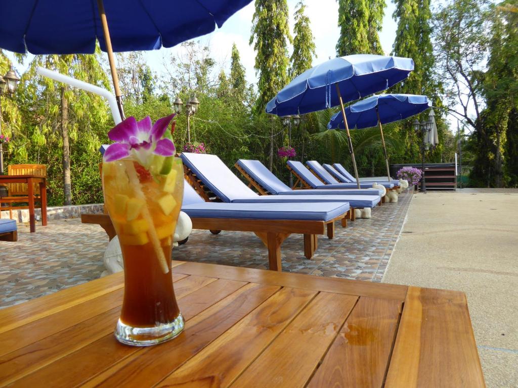 VIP連鎖度假泳池別墅 (VIP Chain Resort Pool Villa)