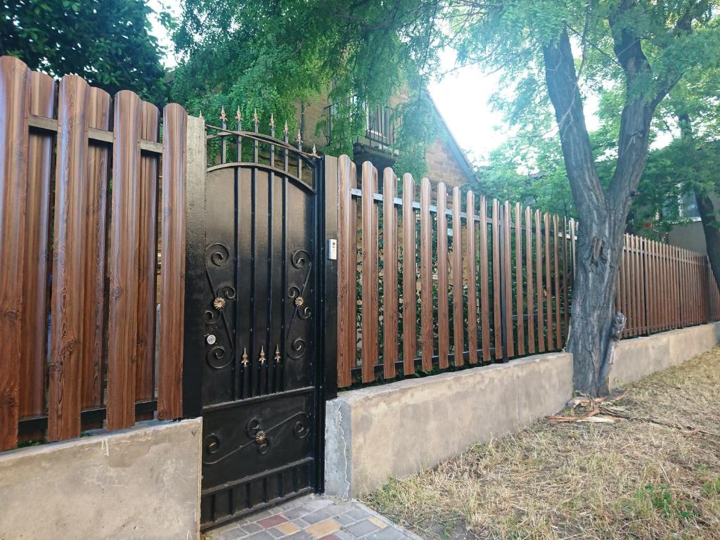 Bozhur Guest House photo
