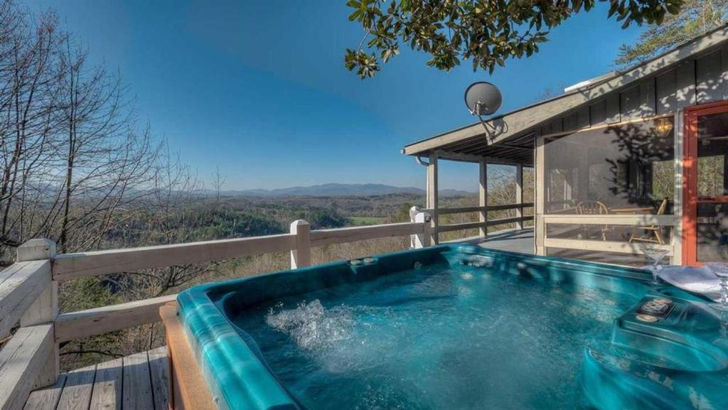 A Beary Nice View, Morganton