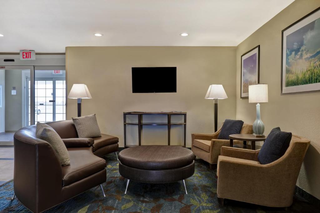 Candlewood Suites Indianapolis - South By IHG 外観