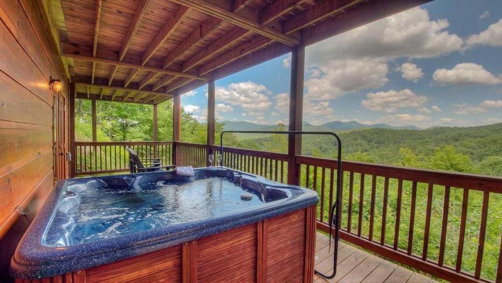 High Expectations, Mineral Bluff