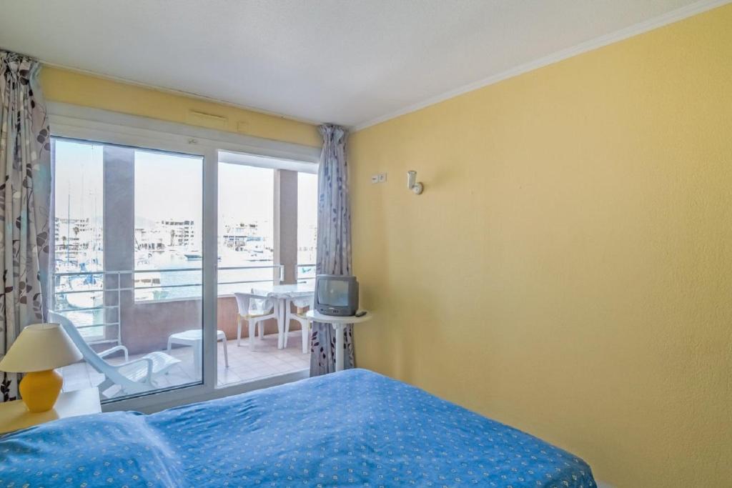 Comfort One-Bedroom Apartment (4 People)