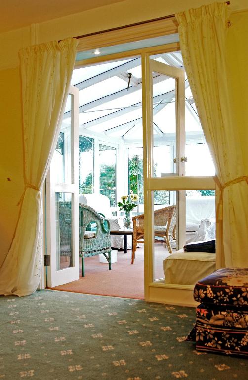 The Long Range ラウンジ