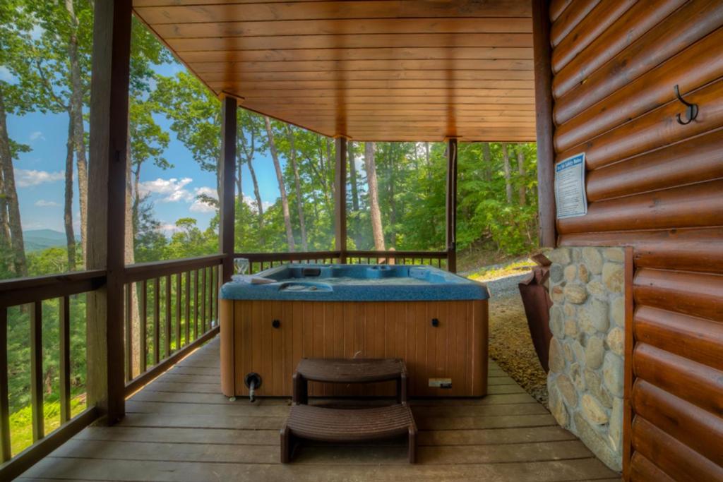 Skyline Lodge, Blue Ridge