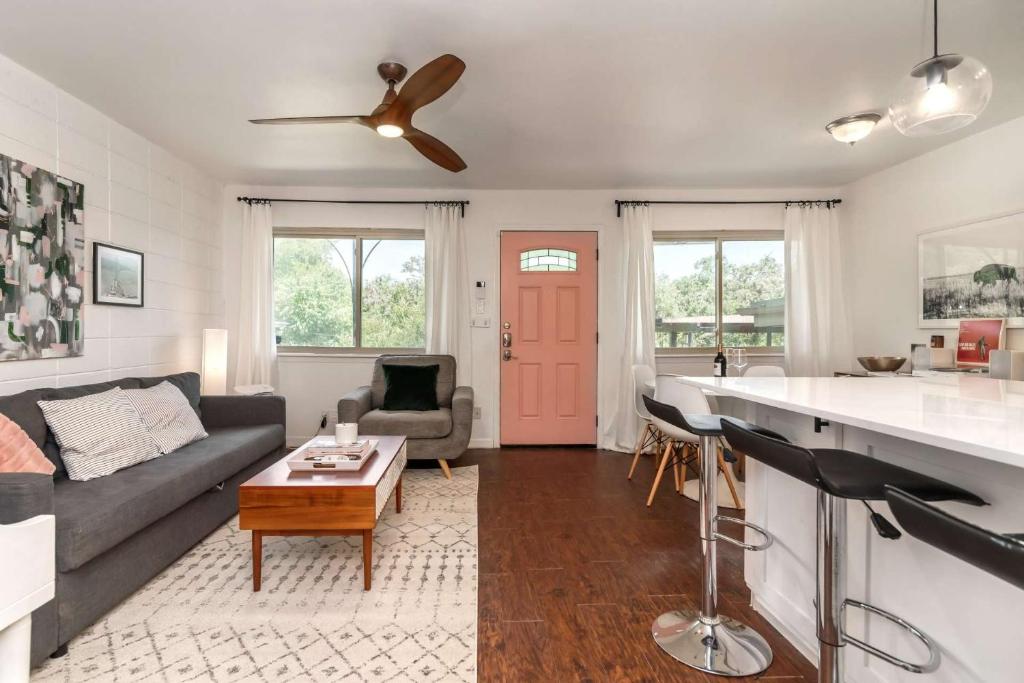 Newning 1BR Condo, with pool — Hotel in Austin (TX)