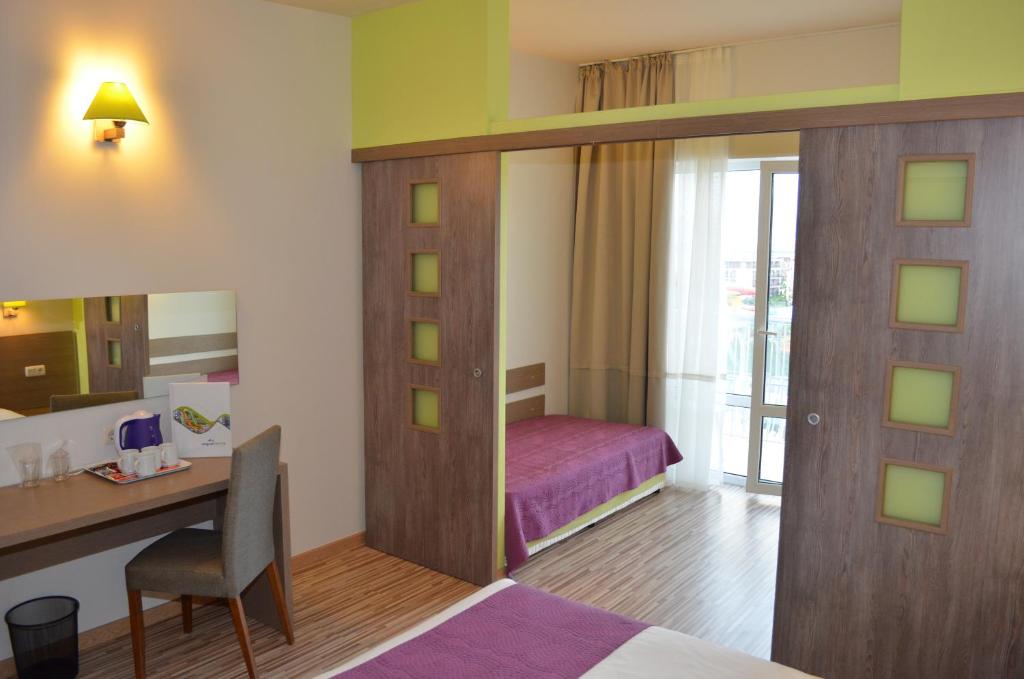 Aqua Nevis Hotel & Aqua Park - All Inclusive — Hotel rooms in Sunny Beach, Burgas Region