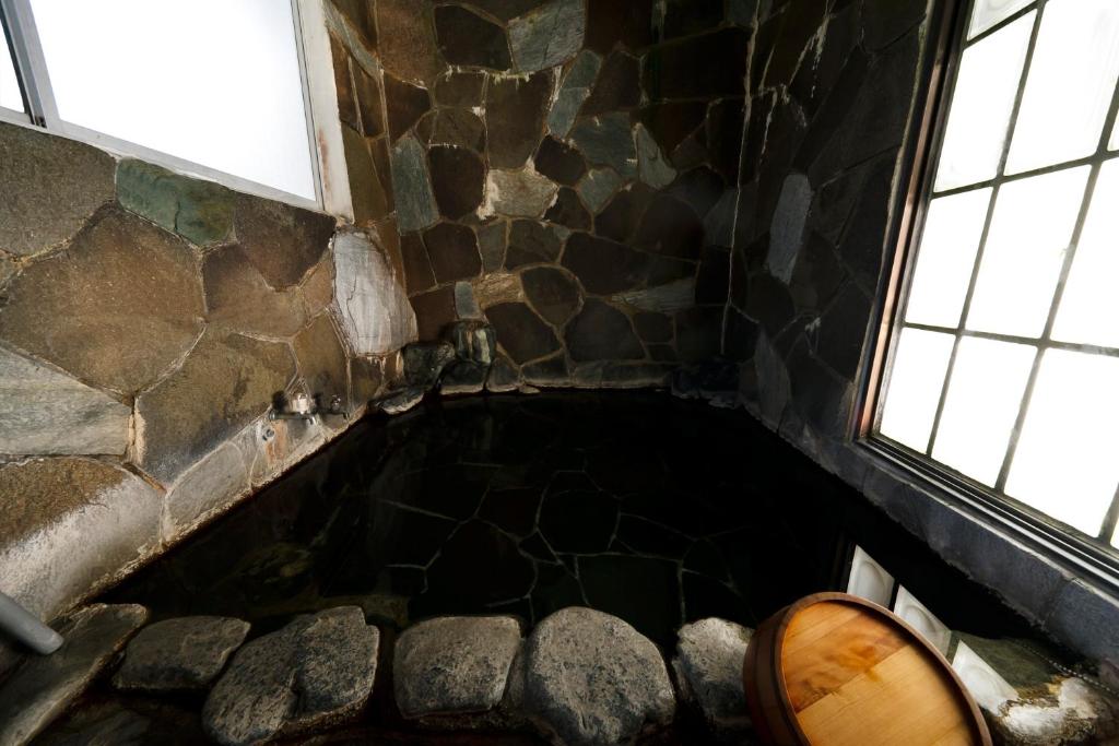 อ่างแช่น้ำพุร้อน