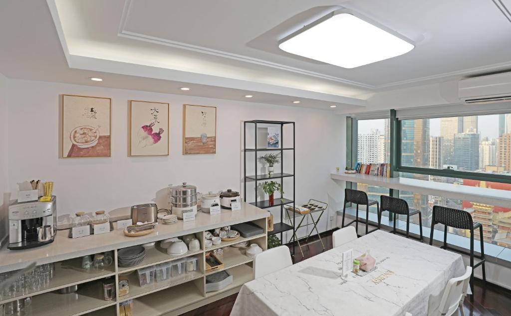 Shanghai World Union Service Apartment