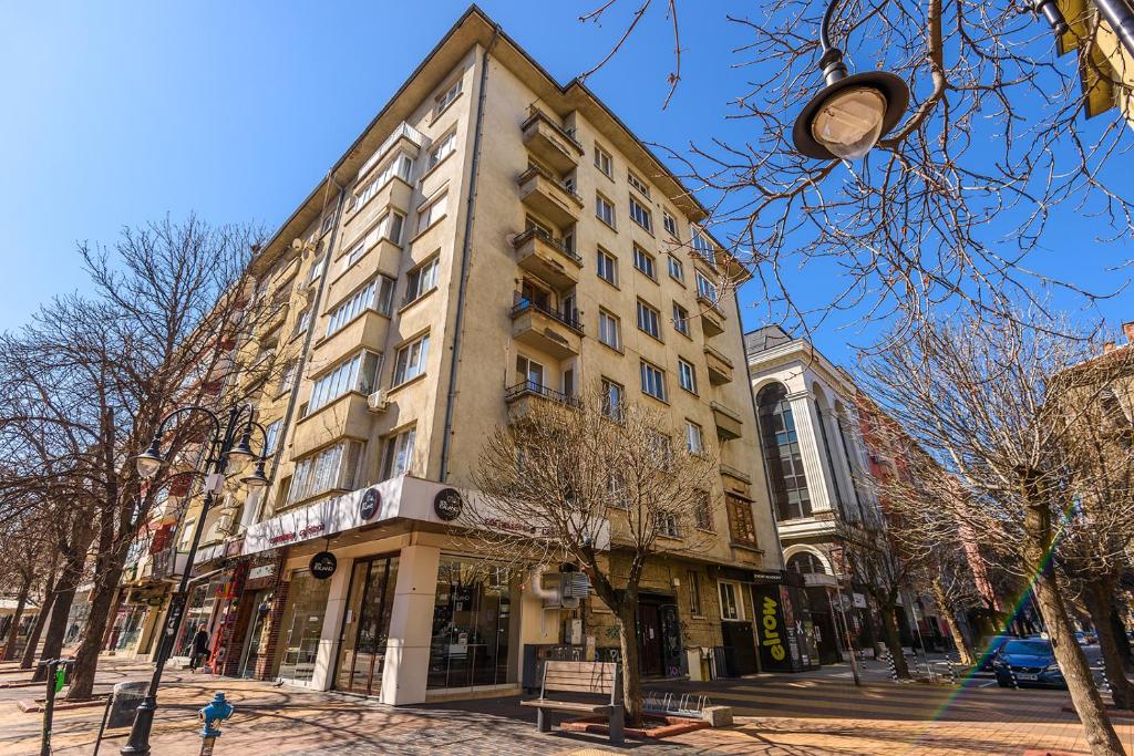 Zero-Waste Studio Apartment in Central Sofia 전경