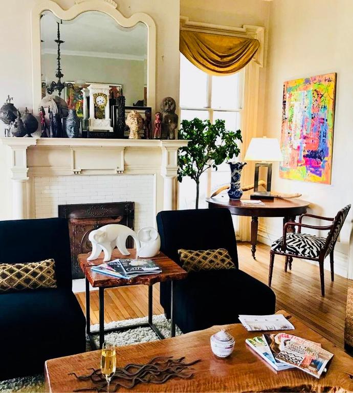 Elmwood 1820 Bed & Breakfast Inn photo