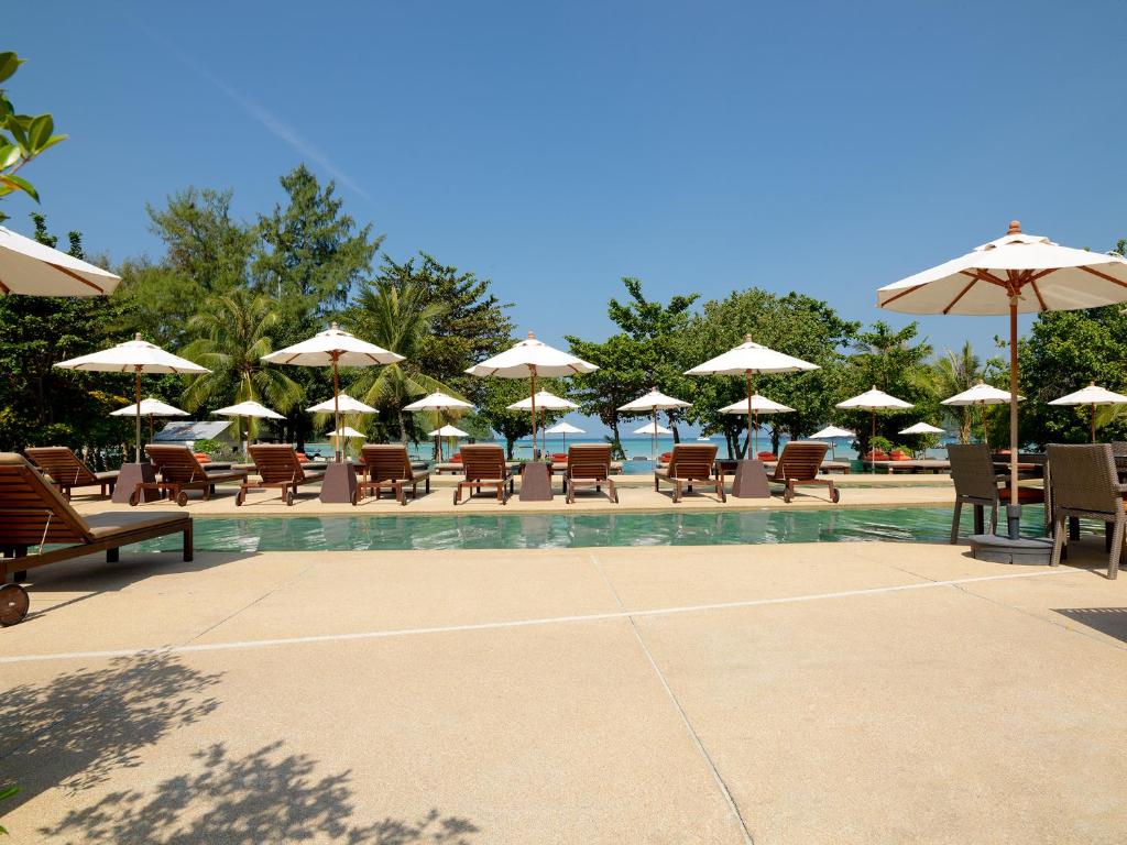 PP Charlie Beach Resort