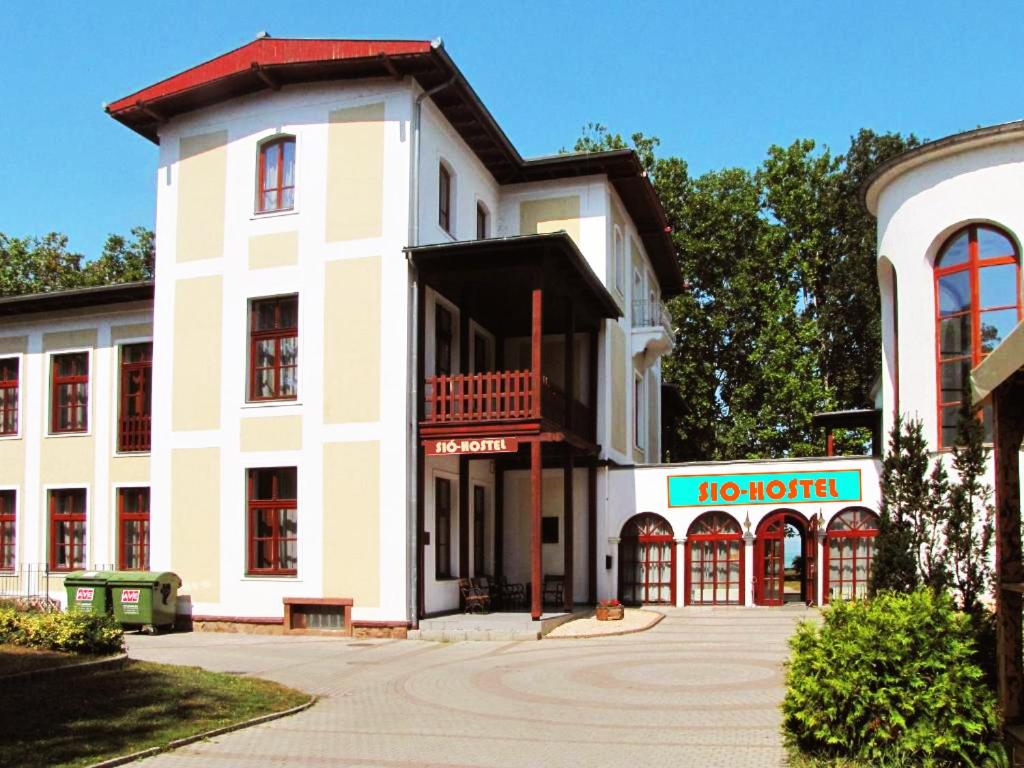 Sio Hostel — Hotel in Siofok