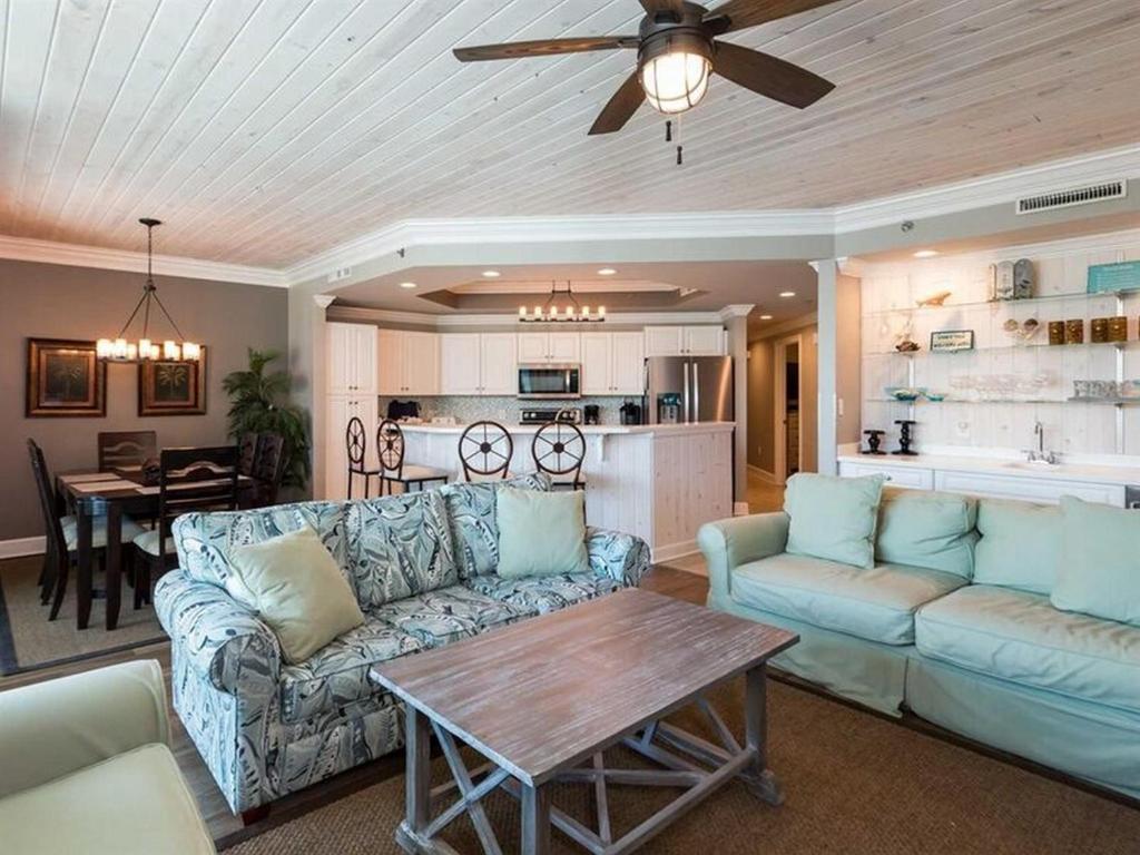 Phoenix On The Bay 2208 by Meyer Vacation Rentals photo