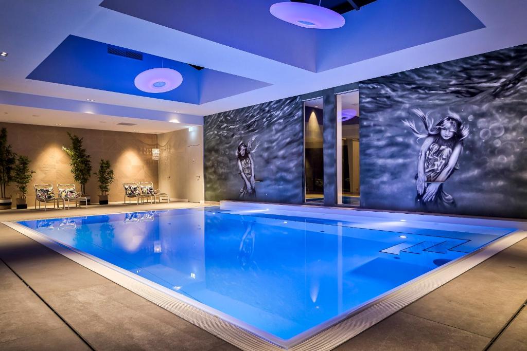 Van der Valk Hotel Tilburg photo
