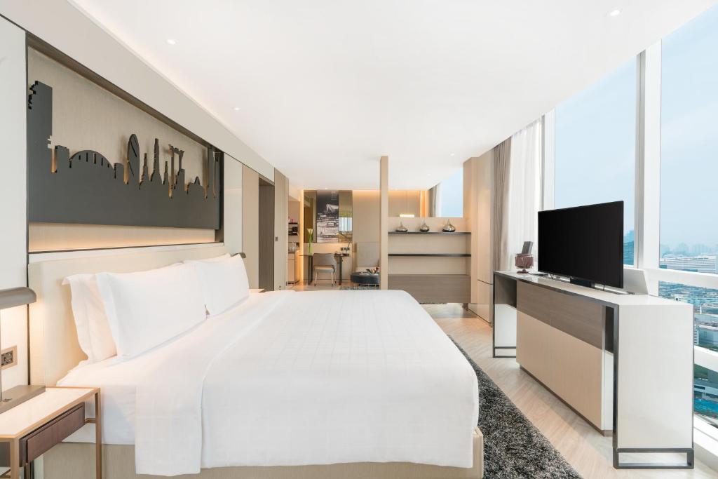 Bangkok Pathumwan Princess Hotel Additional