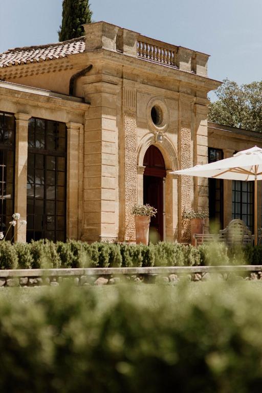 Chateau de la Gaude - ViaMichelin HOTEL - Aix-en-Provence ...