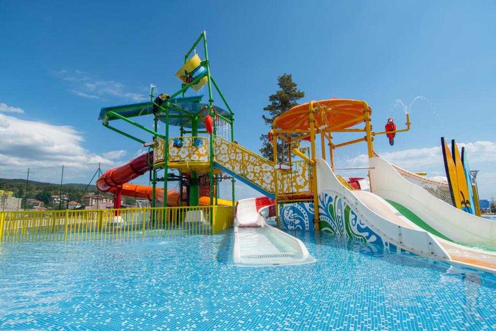 Nevis Resort & Aqua Park - All Inclusive — Dla dzieci in Słoneczny Brzeg, Region Burgas