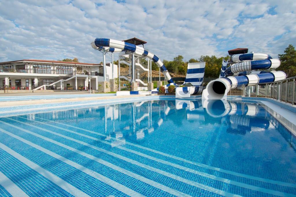 Nevis Resort & Aqua Park - All Inclusive — Basen in Słoneczny Brzeg, Region Burgas