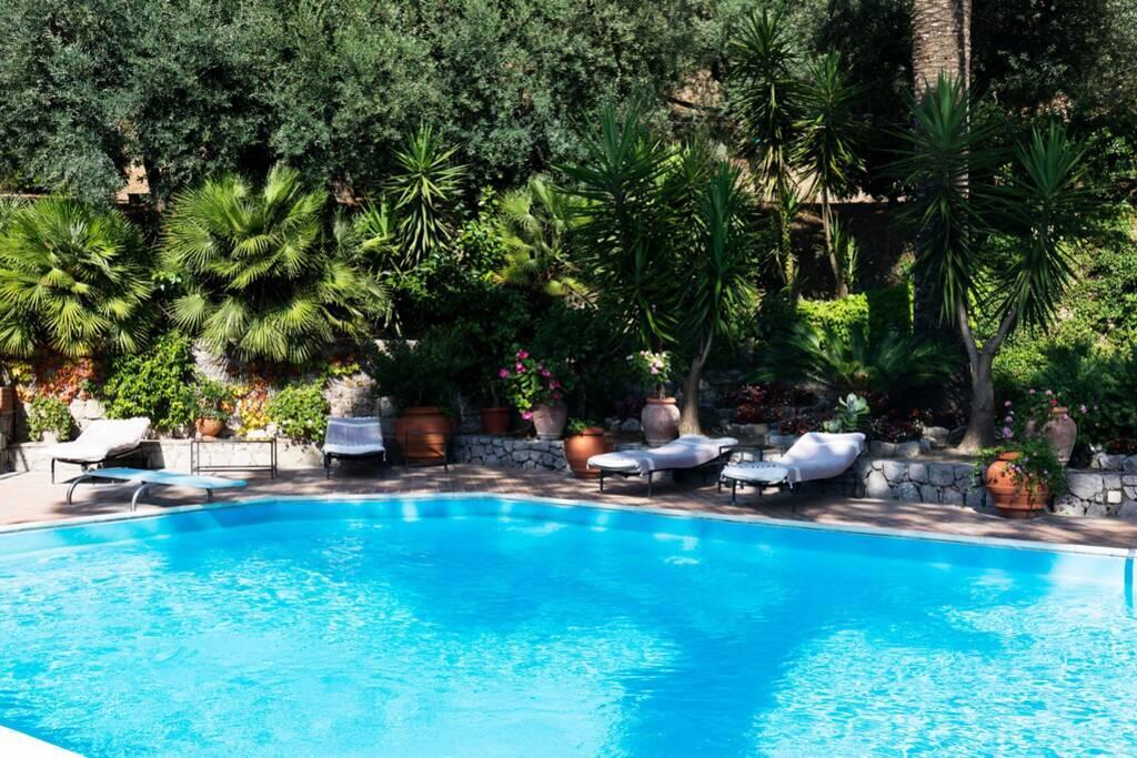 VILLA PISANI PISCINA GIARDINO TERRAZZI PANORAMICI SU CAPRI - 4