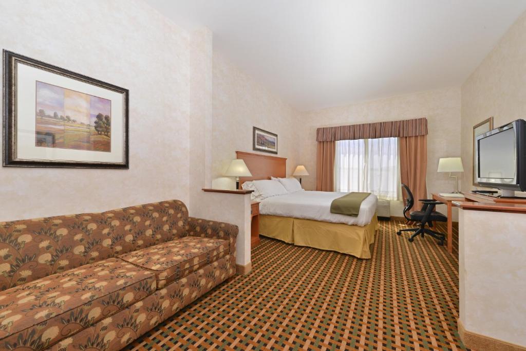 Holiday Inn Express Rawlins photo