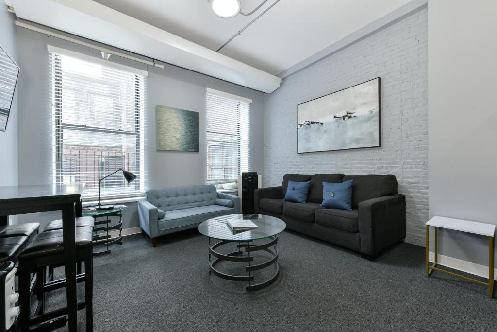 Temple Place Suites by Short Term Rentals Boston