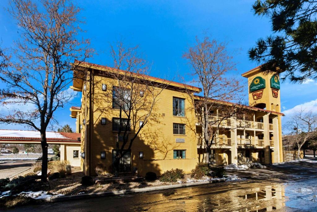 Photo 2 of La Quinta Inn by Wyndham Denver Northglenn
