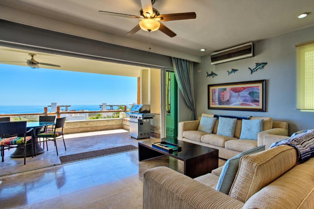 Luxury Cabo Condo w/ Balcony & Sea of Cortez Views - 1