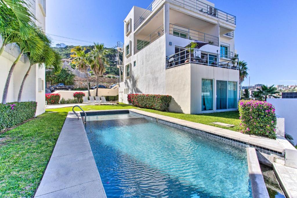 Coastal Cabo Oasis w/ Pool Access + Pvt Patio - 1
