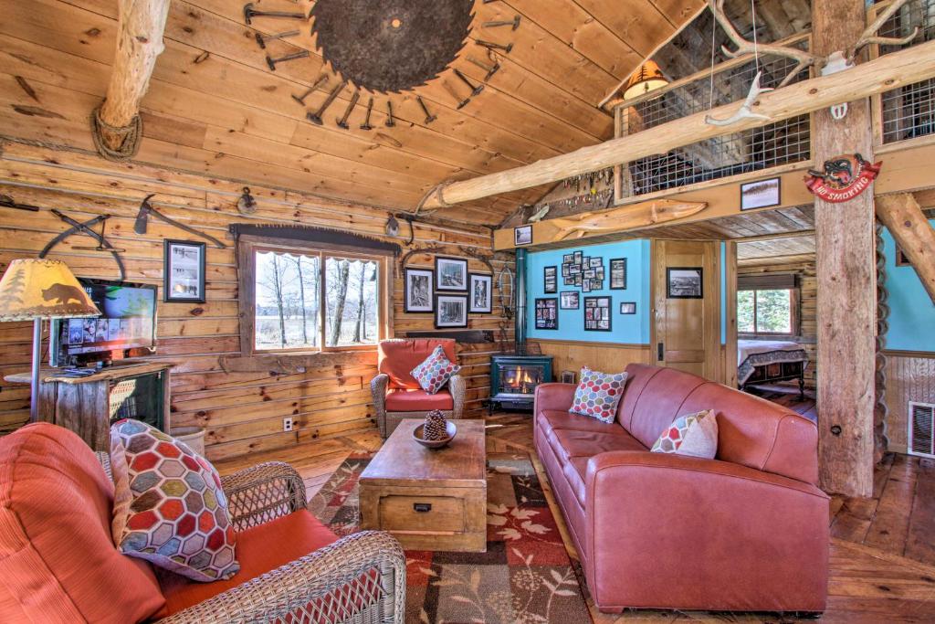 Cabin on Private Island Less Than 6 Mi to Sand Valley Golf