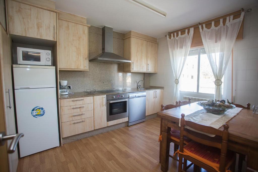 Apartamentos Sarela - 3