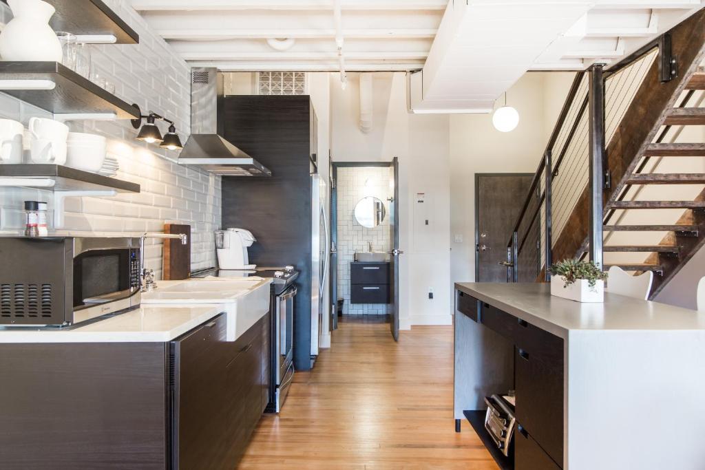 506 Lofts photo