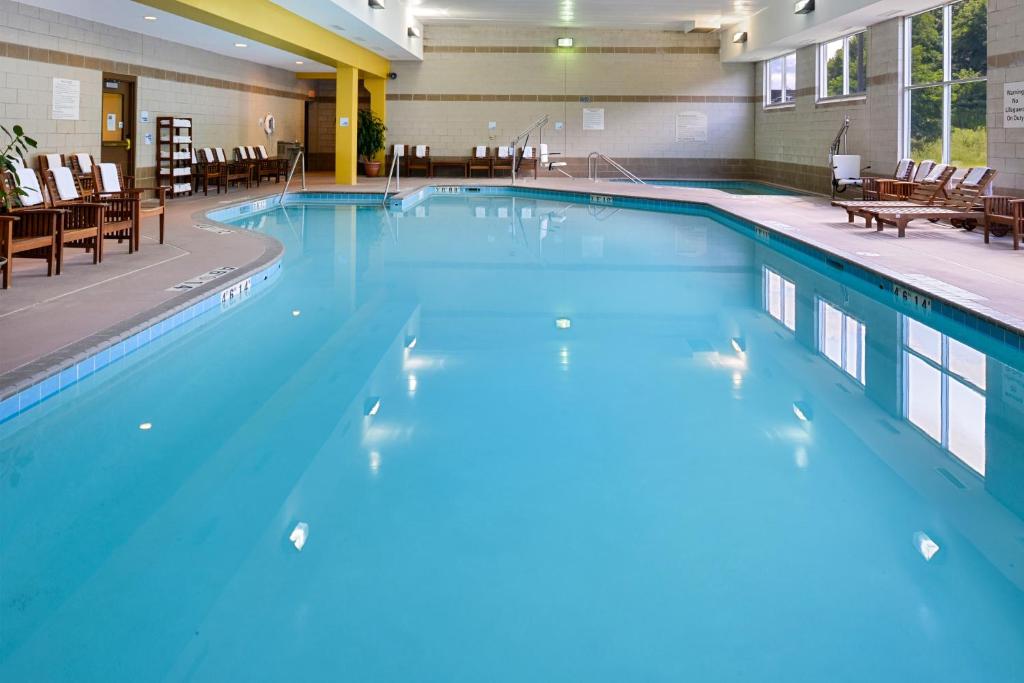 Holiday Inn Express & Suites St. Croix Valley photo
