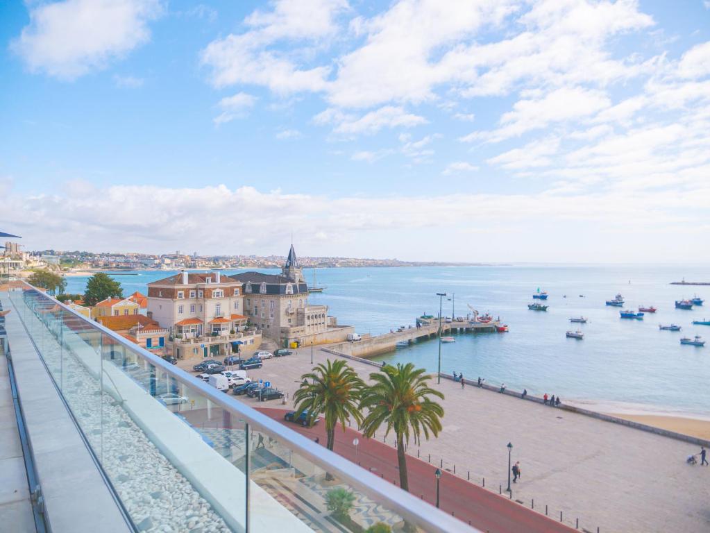 Hotel Baia — Hotel in Cascais