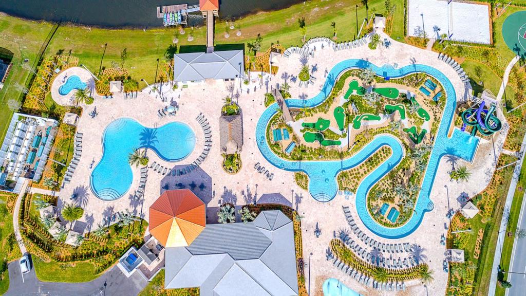 (JC4790) Storey Lake Home 4/3 Private Pool, Lake & Free Waterpark photo