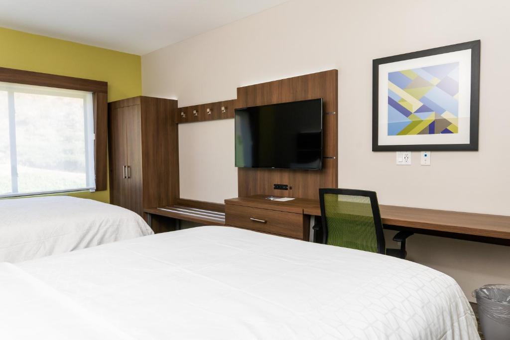 Holiday Inn Express San Clemente N - Beach Area photo