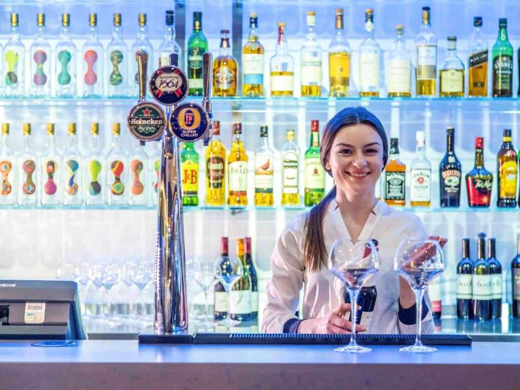 Pub/Lounge