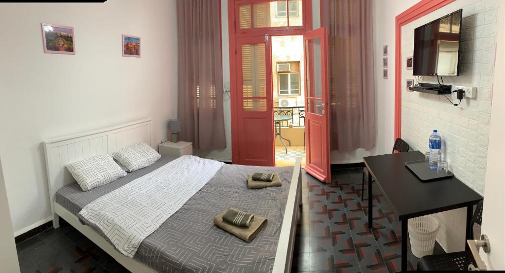 GuestHouse COMFY - separate rooms in the apartment for a relaxing holiday, Haifa
