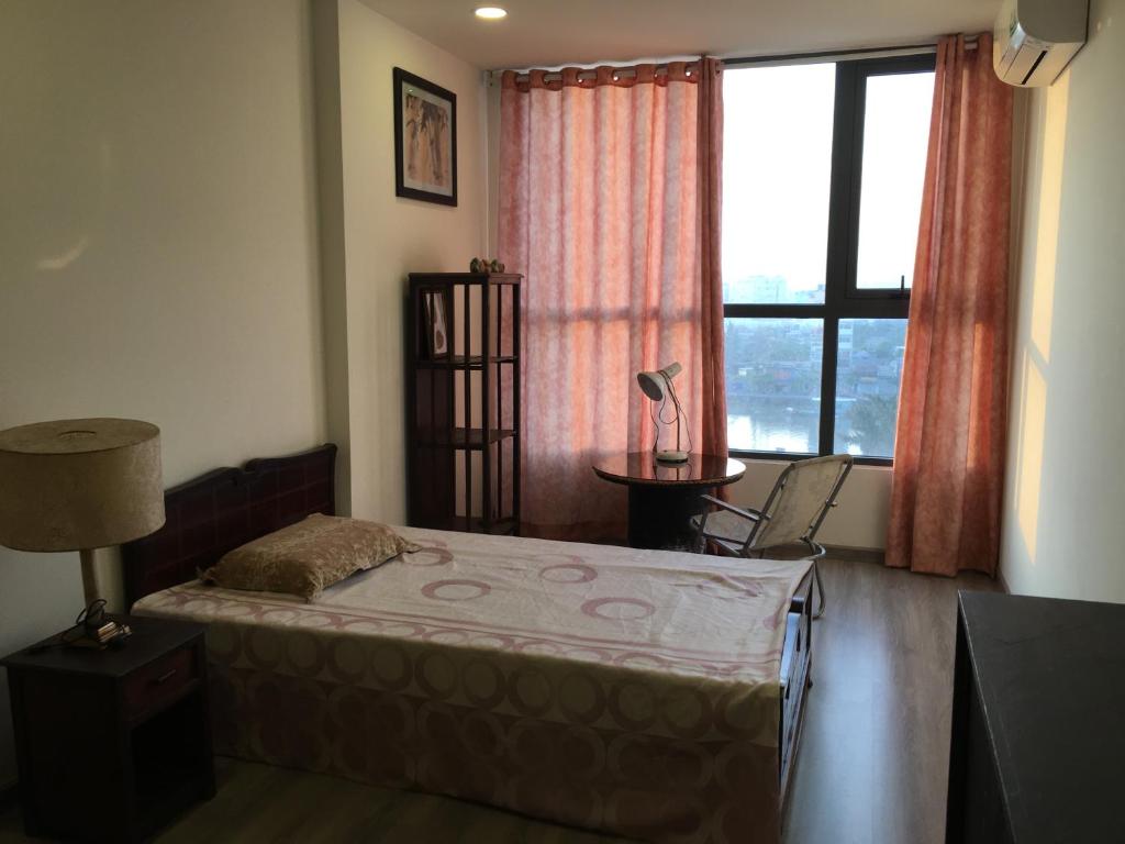 DON'S bedroom for only 1 male guest photo