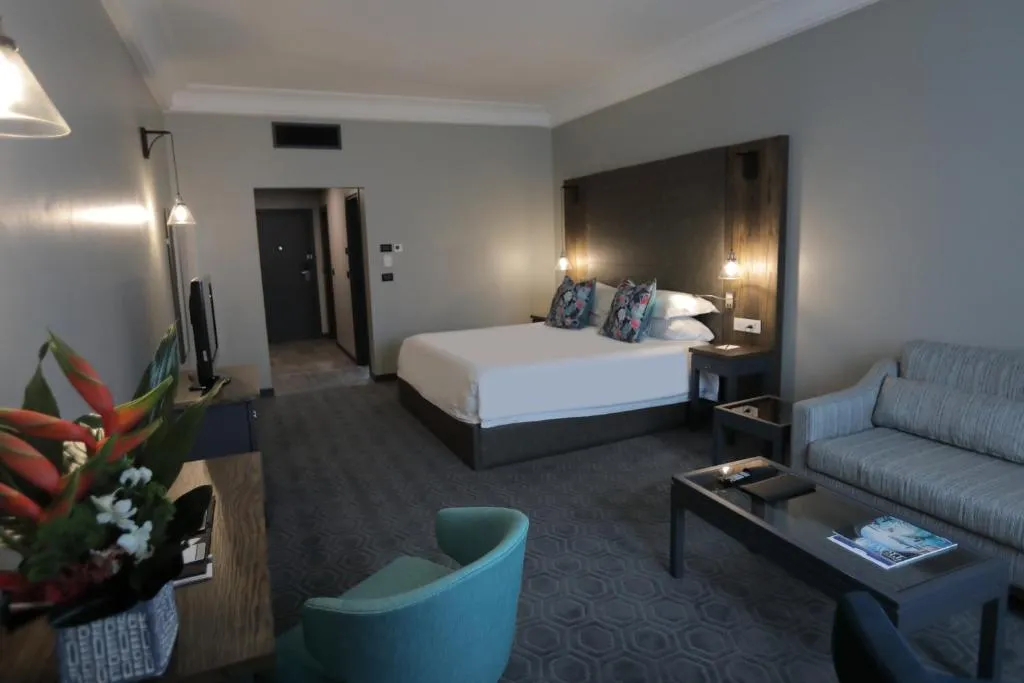 Fiesta Royale Hotel, hotel in Accra