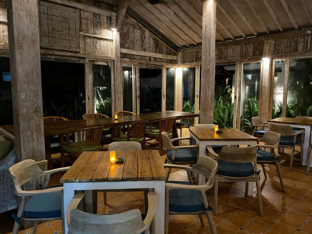 Bar/lounge