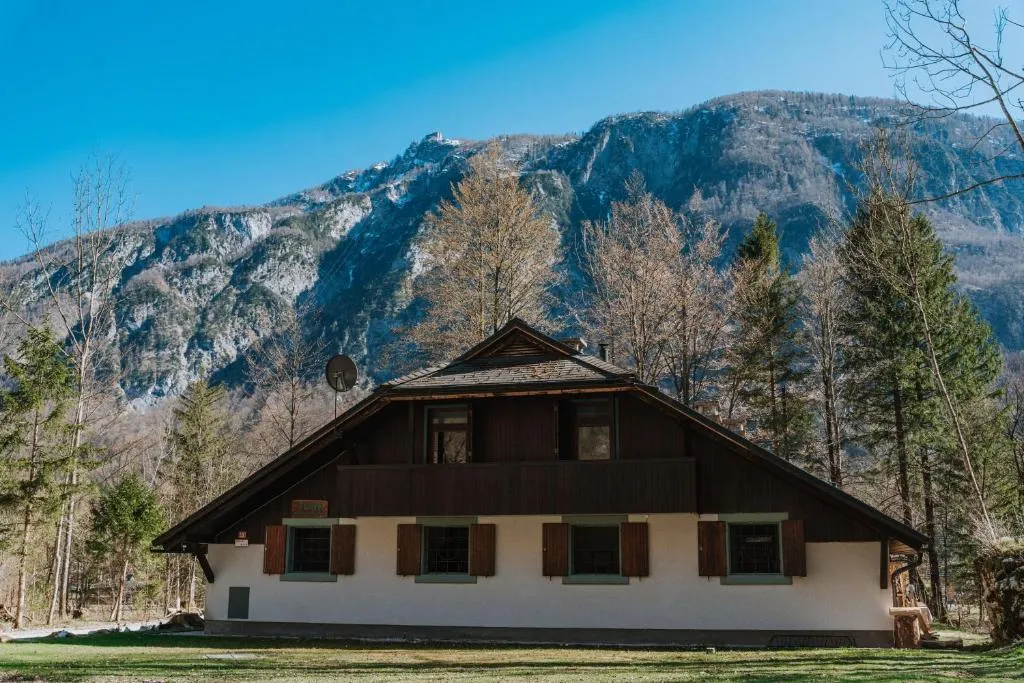 TUBA Apartments, hotel v destinaci Bohinj