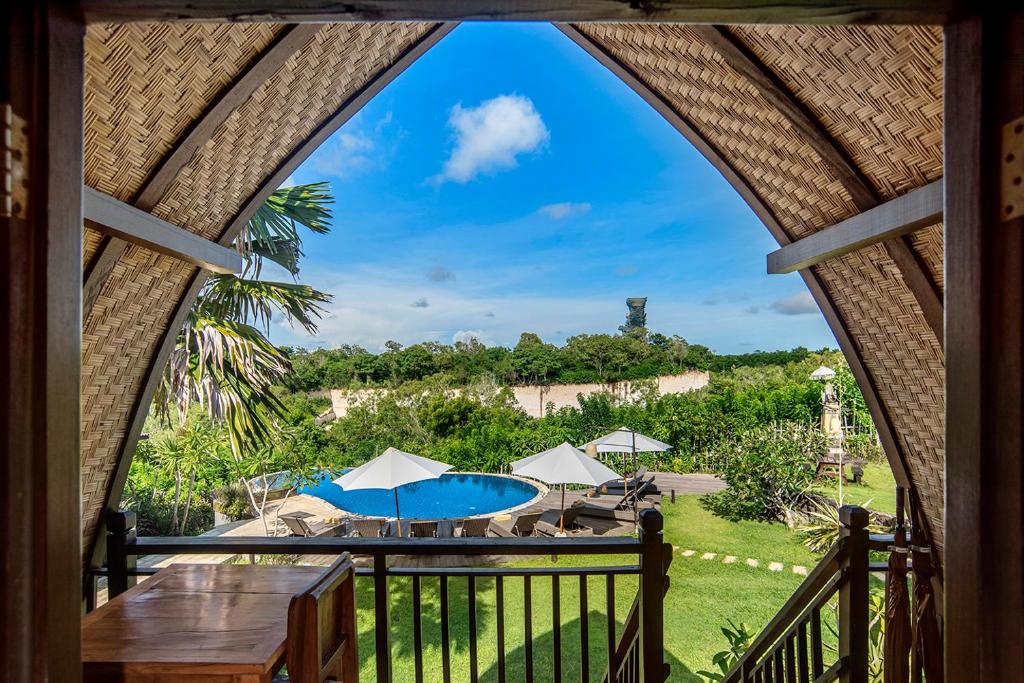 Balcony/terrace, THE KIRANA UNGASAN in Bali