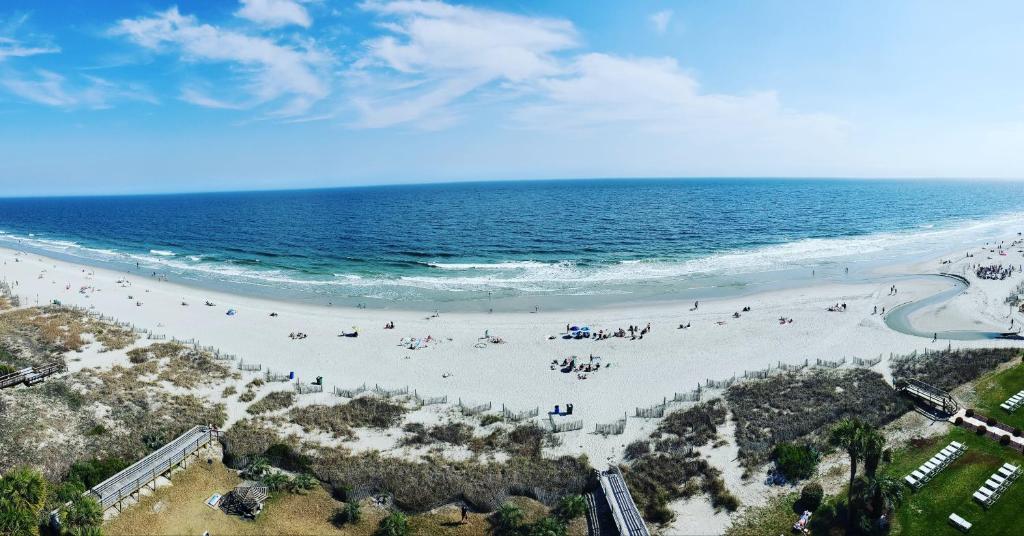 Monterey Bay Suites photo