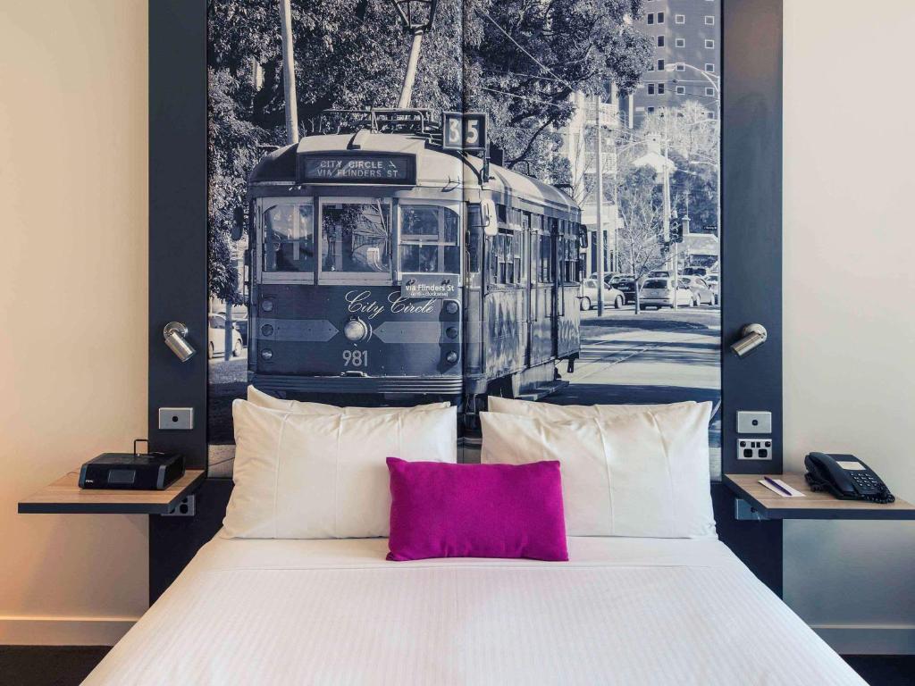 Melbourne Mercure Melbourne Therry Street Additional