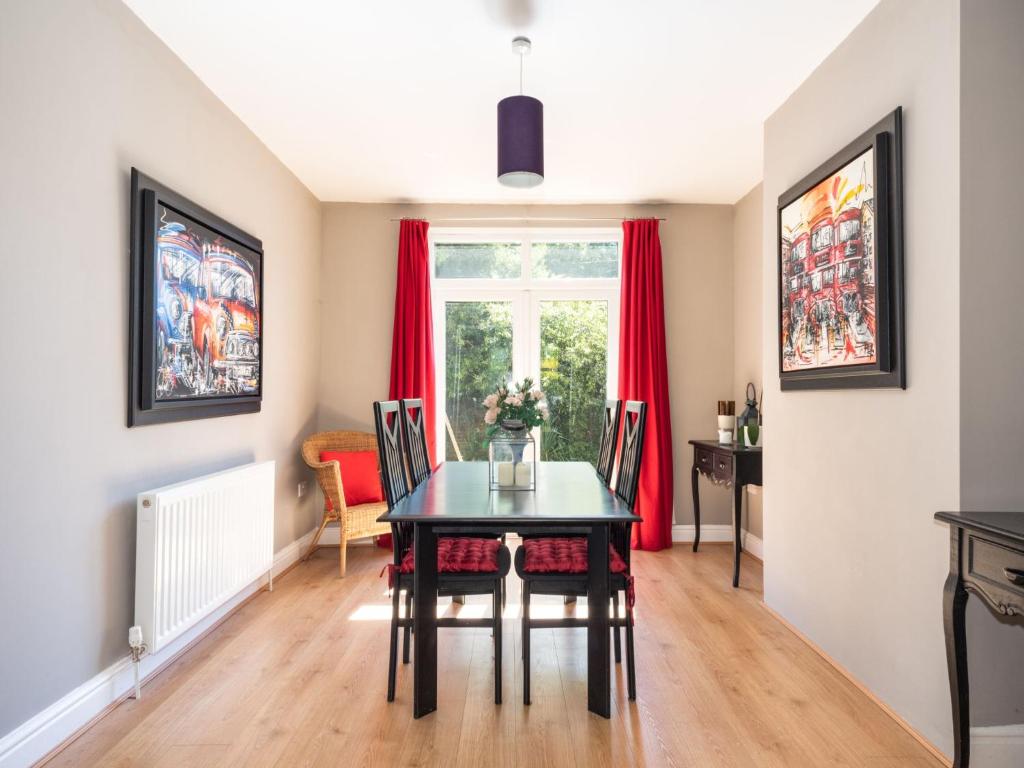 36 Westminster Road, York photo 3